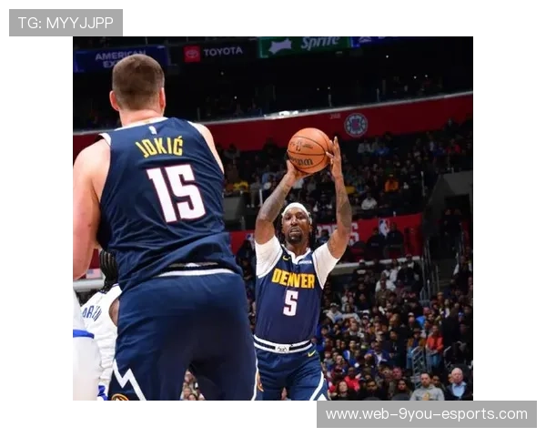 快船板凳得分成为本场最佳亮点